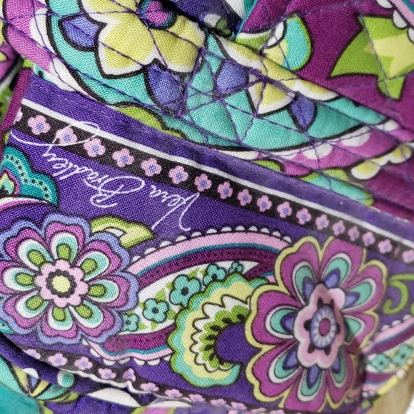 Vera Bradley Handbags - Vera Bradley handbag